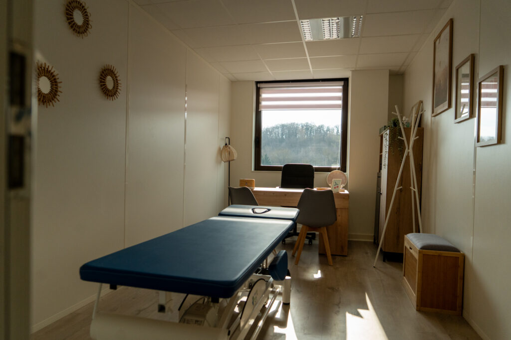 Table d'ostéopathie au cabinet de Chaponost